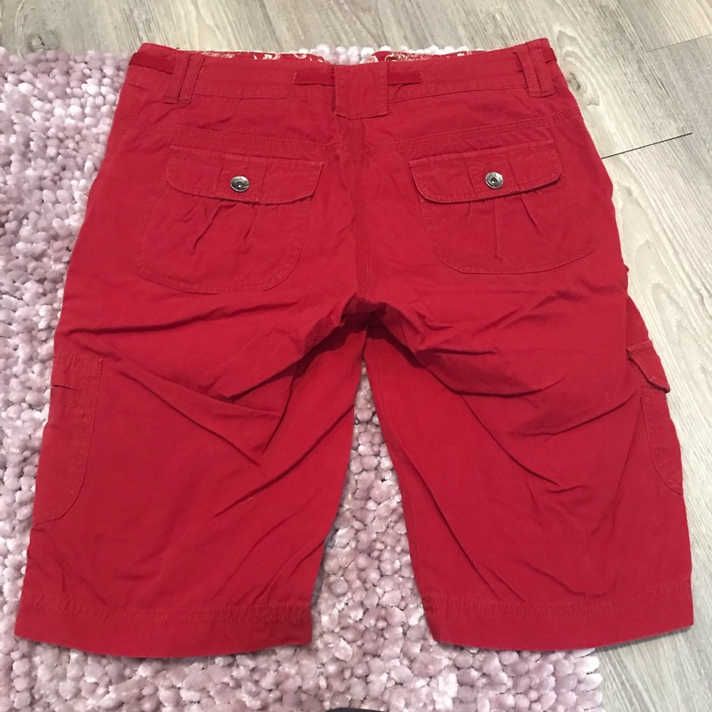Point Zero Shorts - Picture 2 of 3